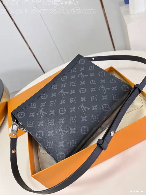 Monogram LOUIS Pouch-25*20*5.5CM Toiletry VUITTON 0612